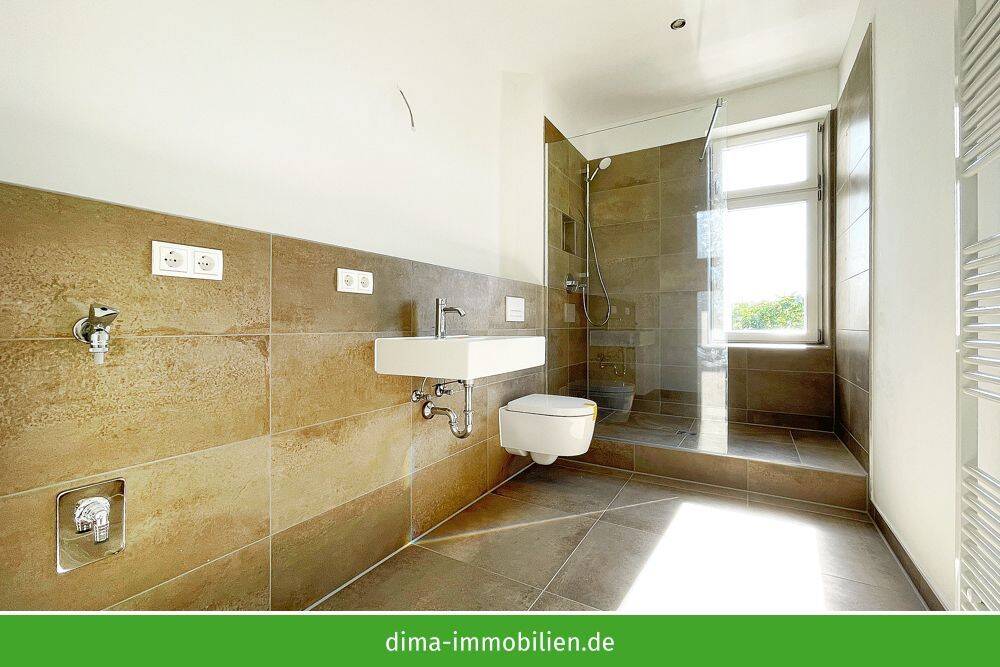 Bezugsfertig im August! Kernsanierte Hinterhaus-Wohnung im Souterrain mit Terrasse, Duschbad u.v.m. – Leipzig – Vorschaubild 7