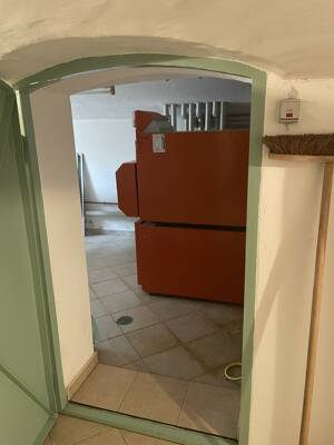 Modernisiertes Mehrfamilienhaus mit attraktiver Gewerbeeinheit - Ihre Investitionschance! – 2929 Rothenburg/Oberlausitz – Vorschaubild 8