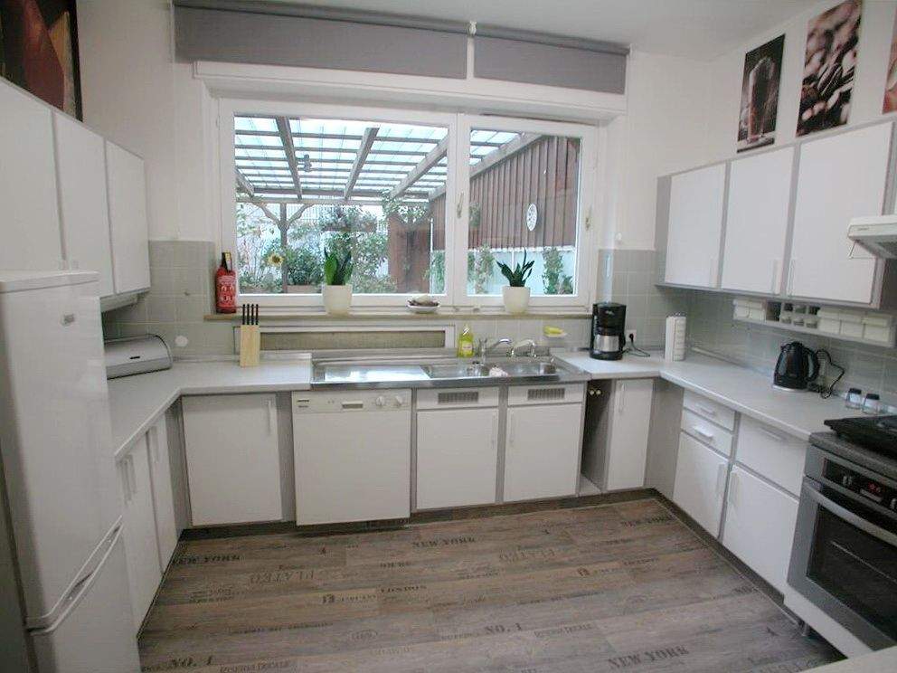 FLATmix.de / Helles, komplett möbliertes Zimmer mit WEST-Balkon in PB-Mitte... – Paderborn – Vorschaubild 8