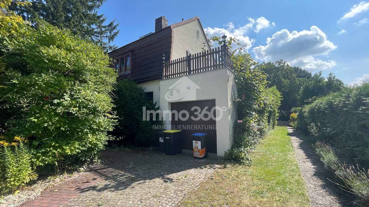Individuell planbares Einfamilienhaus mit Gartenidylle – Berlin – Vorschaubild 2