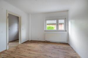 Charmantes Einfamilienhaus mit sonnigem Grundstück und Garage in sehr beliebter und ruhiger Lage – 52078 Aachen – Vorschaubild 8