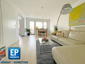 Modern, hell, ruhig - 2,5-Zi-Whg. mit Westbalkon direkt an der U3