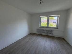 Stilvoll renovierte Wohnung: einladendes Traum-Zuhause mit 3,5 Zimmern in neuem Glanz! – 45327 Essen – Vorschaubild 5