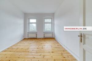 IMMOBERLIN.DE - Liebenswürdige Altbauwohnung mit Westloggia – 13409 Berlin – Vorschaubild 1