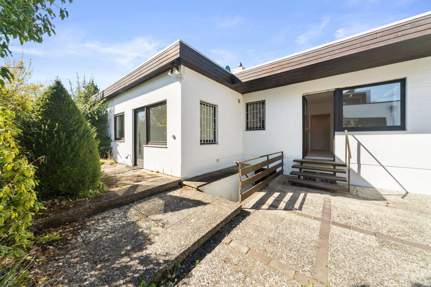 Zeitlose Architektur in bester Lage - Ansprechender Bungalow mit Potential und schönem Garten – Hannover – Vorschaubild 9
