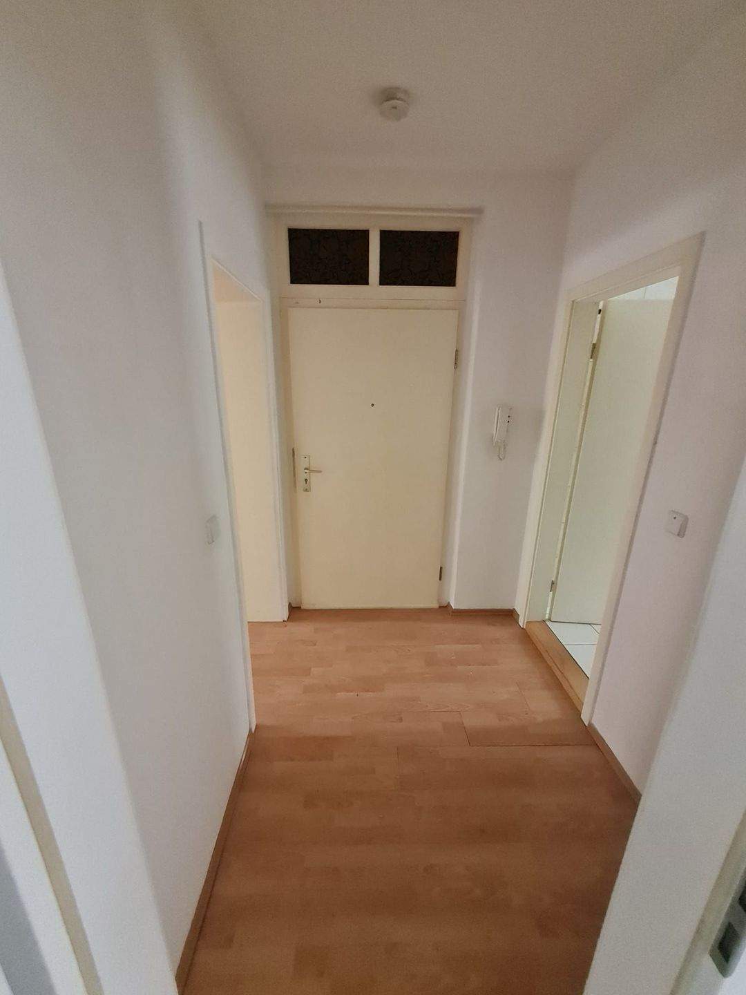 Schöne 2-Raum Wohnung – Magdeburg – Vorschaubild 2