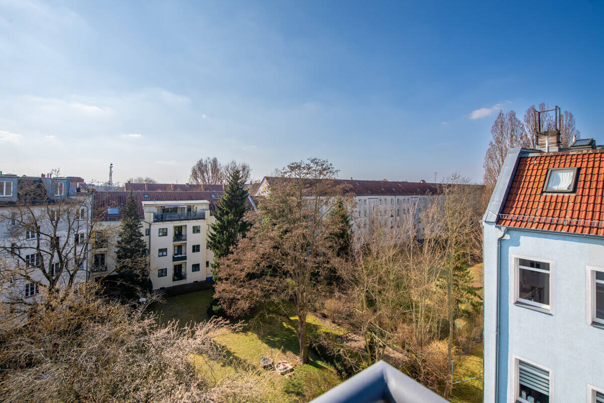 Charmante Wohnung mit Balkon in ruhiger Lage – Berlin – Vorschaubild 9