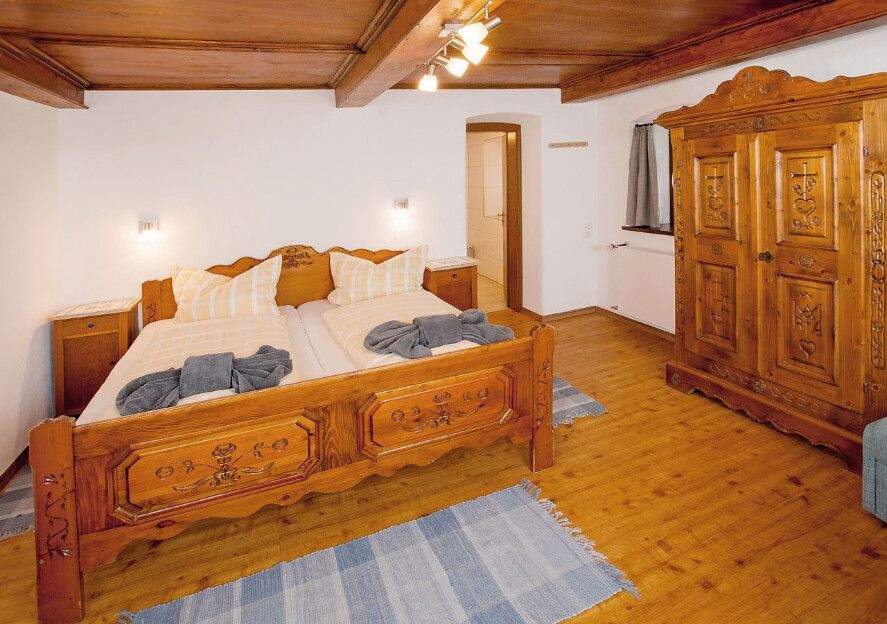 Investoren aufgepasst - Historisches Pensionshaus mit Denkmalschutz in zentraler Lage – Oberammergau – Vorschaubild 2
