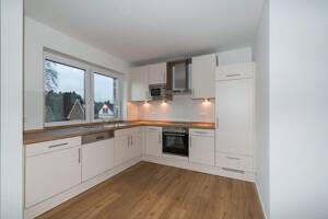 Moderne 3-Zimmer-Wohnung mit Balkon und hochwertiger Ausstattung und Carport-Stellplatz – 22457 Hamburg – Vorschaubild 5