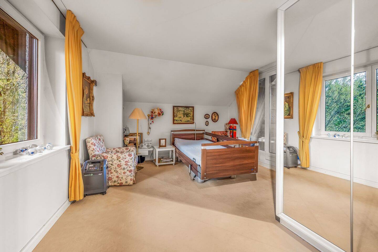 Großzügiges Wohnen auf zwei Ebenen in einer der besten Lagen Münchens. Exklusive 5-Zimmer-Wohnung – München – Vorschaubild 6