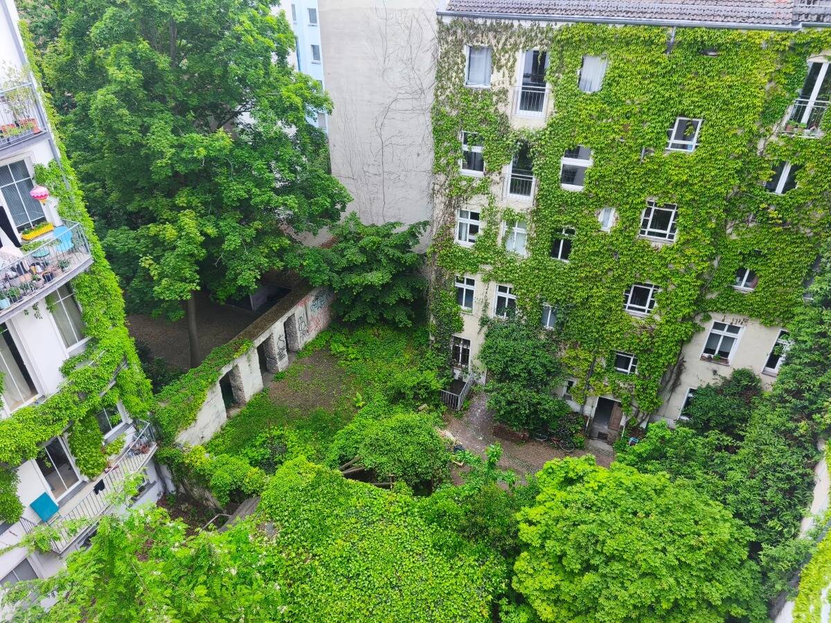 Charmante Maisonette mit Südbalkon im Dachgeschoss im Prenzlberg