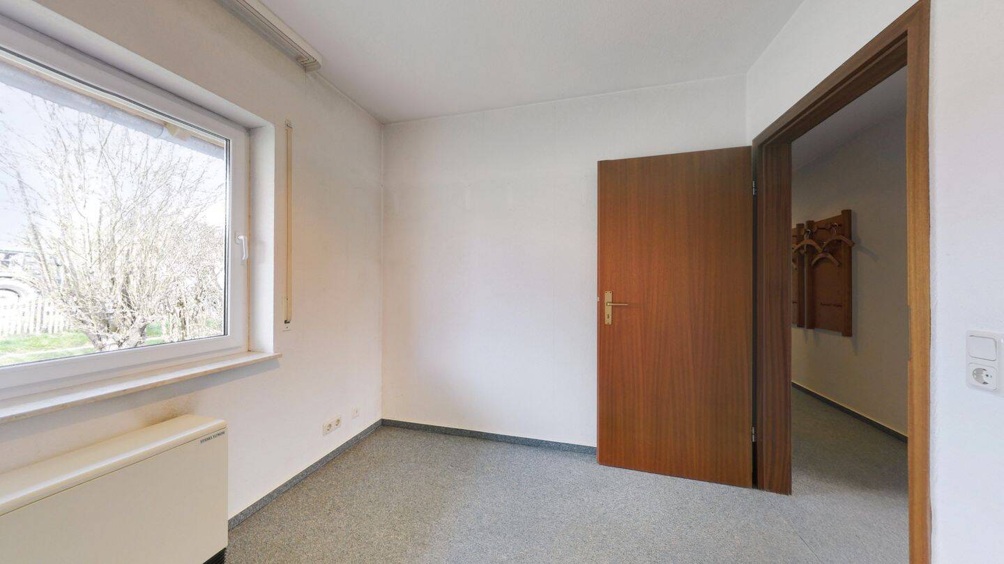 Ruhige Erdgeschosswohnung mit Balkon in Rauschenberg – Rauschenberg – Vorschaubild 5