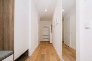 Moderne 3 Raum Wohnung mit Parkett, EBK und hochwertigem Bad! – 4179 Leipzig – Vorschaubild 3
