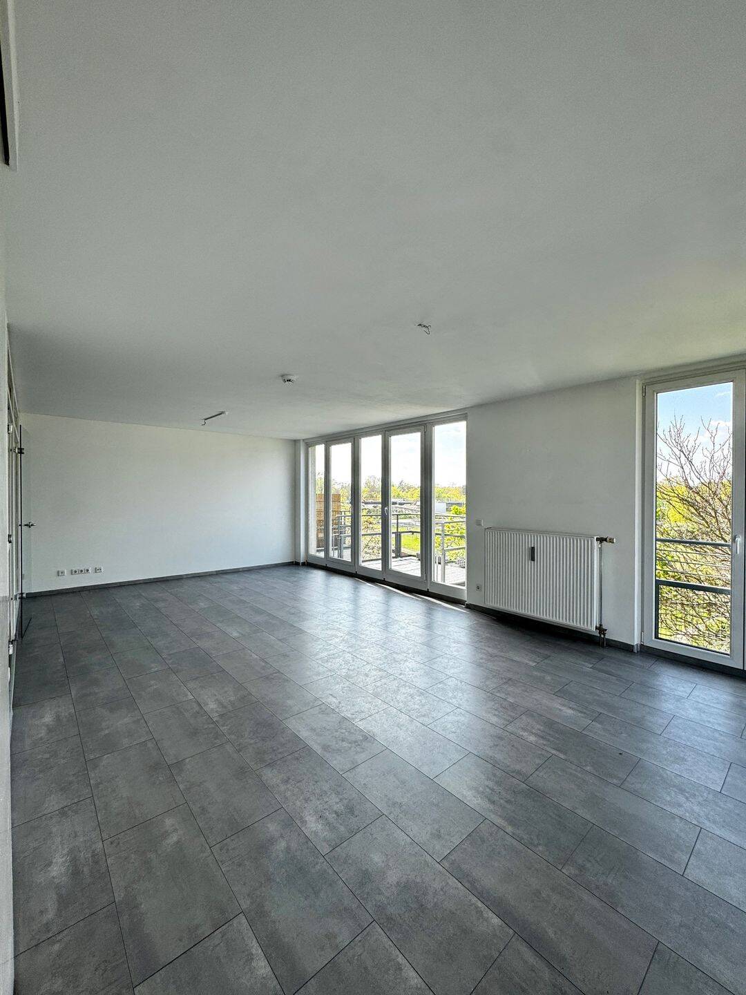 104 m², zwei Balkone, Panoramablick und TG-Stellplatz: Wohnqualität, die man selten findet – Berlin – Vorschaubild 9