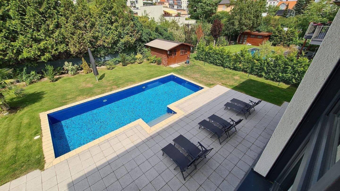 Provisionsfrei, Möblierte, moderne Stadtvilla mit Pool in ruhiger Lage mit Garage mitten in Köpenick – Berlin – Vorschaubild 5