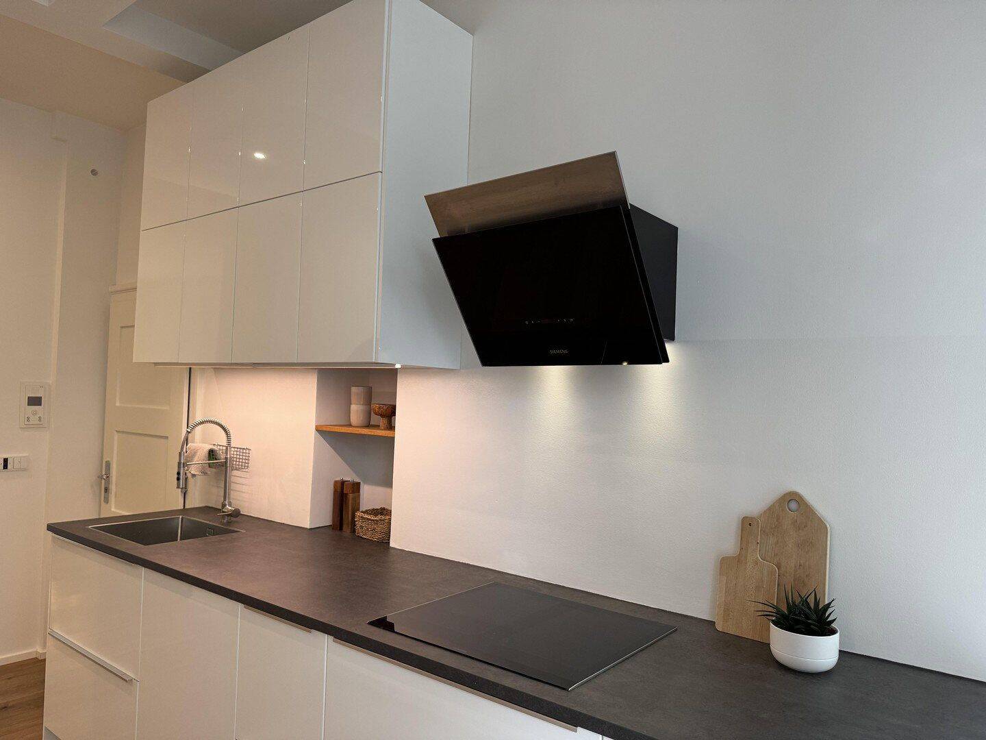 Modernes, zentrales Altbau-Loft - möbliert – München – Vorschaubild 3
