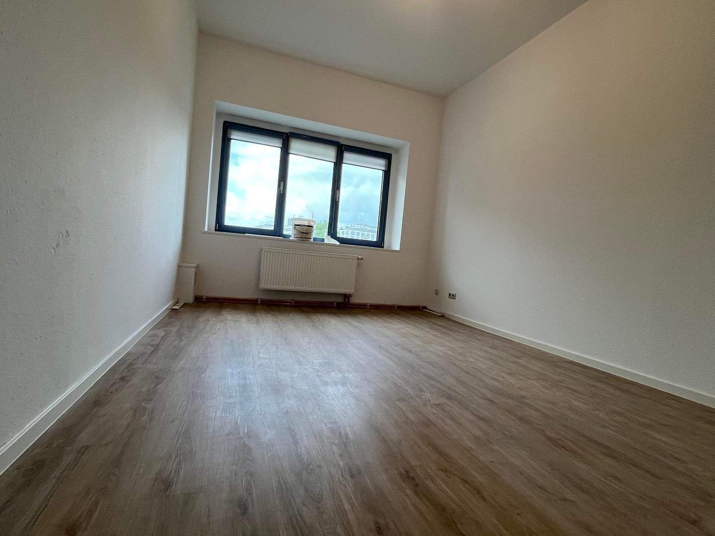 +++ WG geeignet *** Großzügige 2-Zimmer-Wohnung im Zentrum von Mainz – Mainz – Vorschaubild 4