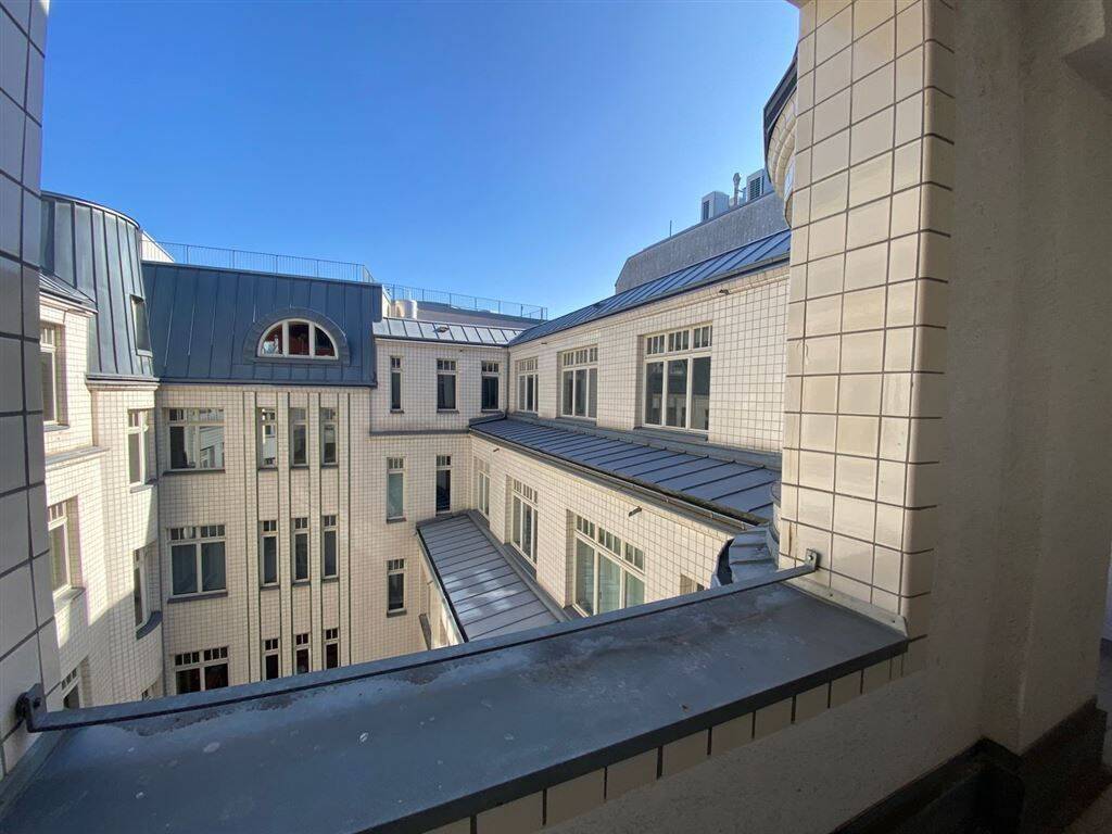 JÄGERHOF * Innenstadt* helle 2 Zimmer-Maisonetten-Whg. mit gr. Terrasse* Parkett* EBK* G-WC – Leipzig – Vorschaubild 3