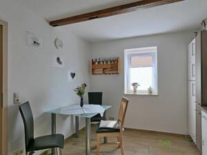 (EF0483_M) Erfurt: Stotternheim, neu ausgebaute und neu möblierte Wohnung, separater Eingang, WLAN inklusive – 99095 Erfurt – Vorschaubild 7