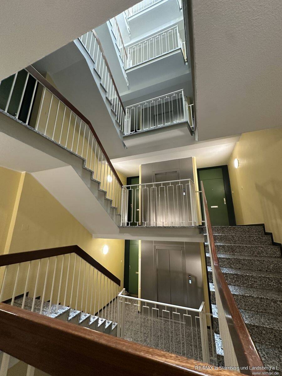 Wohnung bei St. Emmeram zum Modernisieren – München – Vorschaubild 6