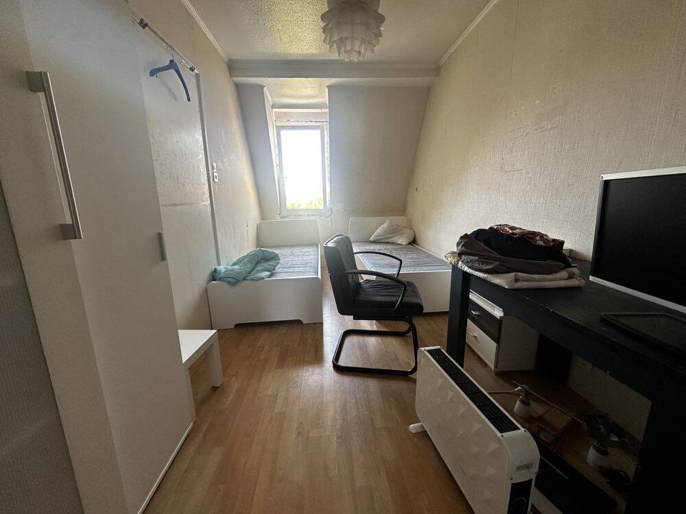 WG-geeignete Altbauwohnung mit Potenzial – Nürnberg – Vorschaubild 4