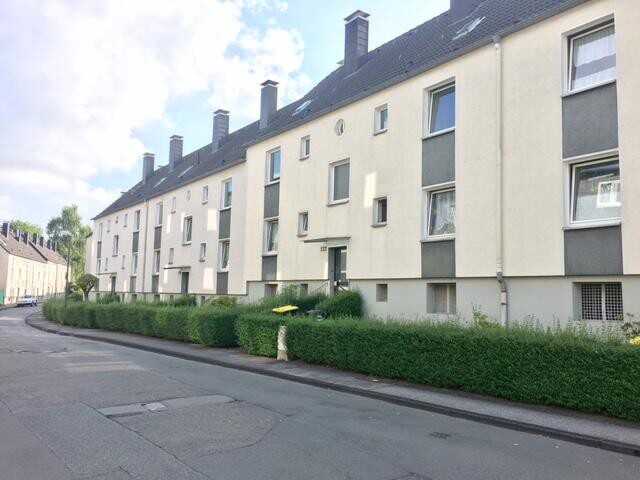 Hübsche 2-Zi.-Maisonette-Whg. mit Tageslichtbad und Balkon
