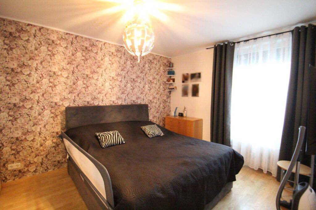 Ihr neues Zuhause im Süden von Bad Godesberg: 4-Zimmer mit Balkon und Garagenstellplatz – Bonn – Vorschaubild 4