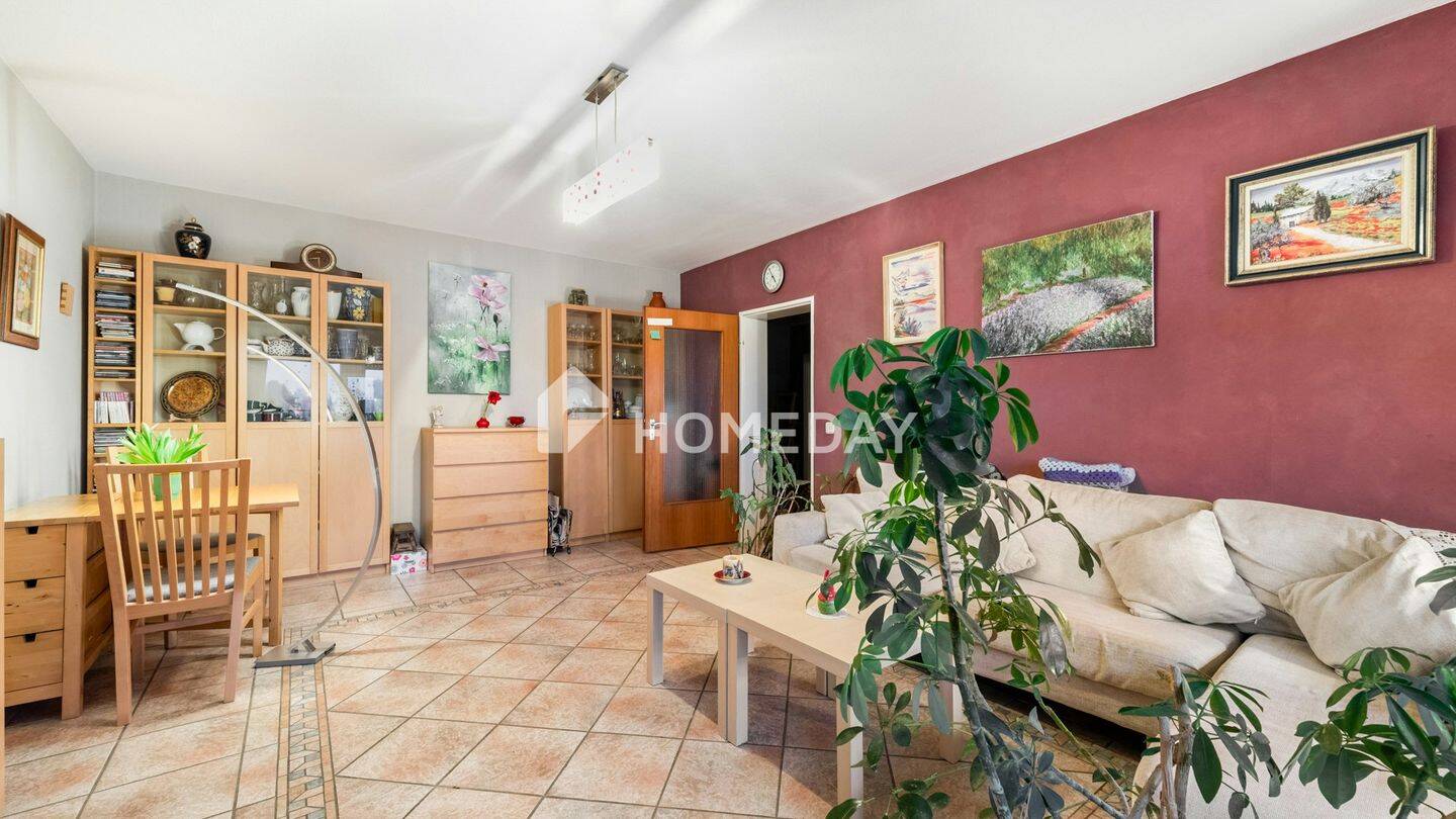 Großzügig geschnittene Vier-Zimmer-Wohnung mit Wohlfühlcharakter – Bochum – Vorschaubild 3