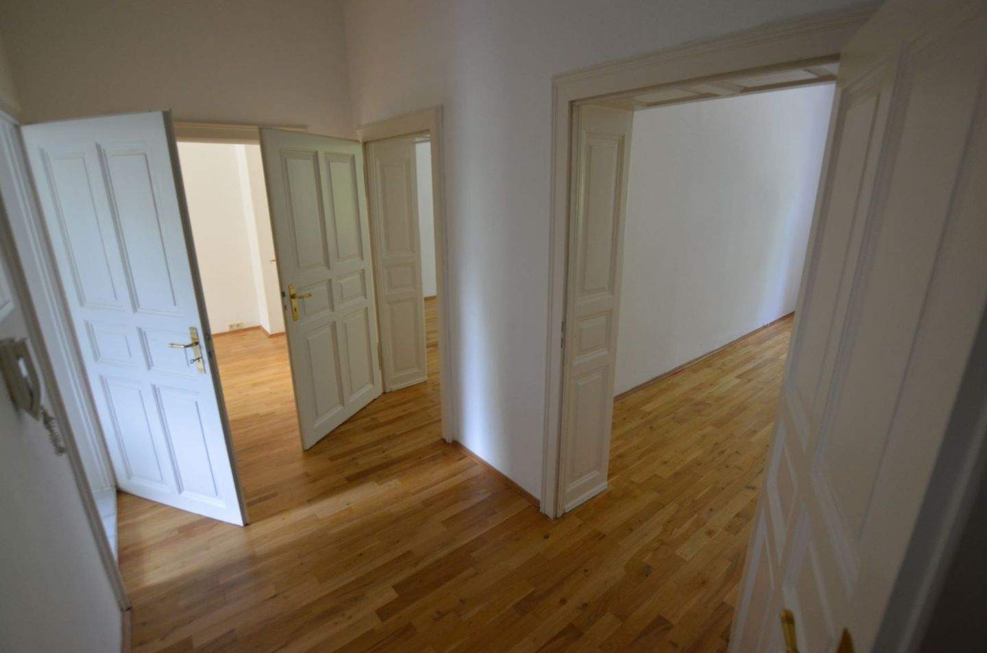 Charmantes Appartement im Herzen von Chemnitz – Chemnitz – Vorschaubild 3