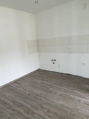 VIVAWEST modernisiert Ihre neue Wohnung. – 45884 Gelsenkirchen – Vorschaubild 3