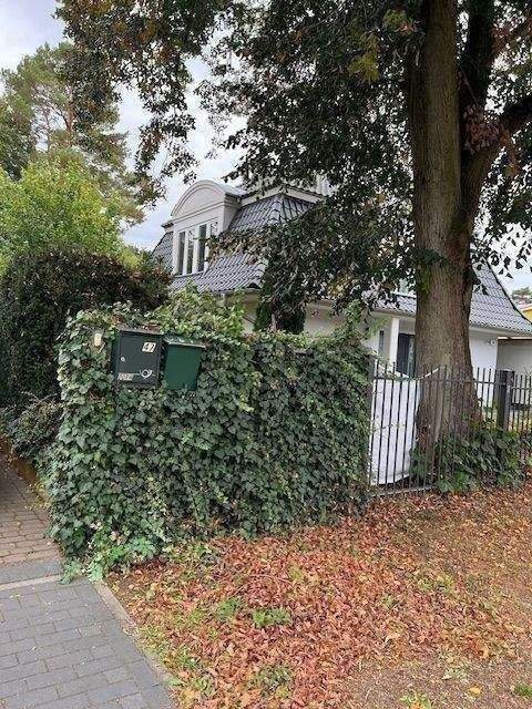 Villa aus 2013, hervorragende Ausstattg, sehr geringe Nebenkosten, super Lage! – Hohen Neuendorf – Vorschaubild 2