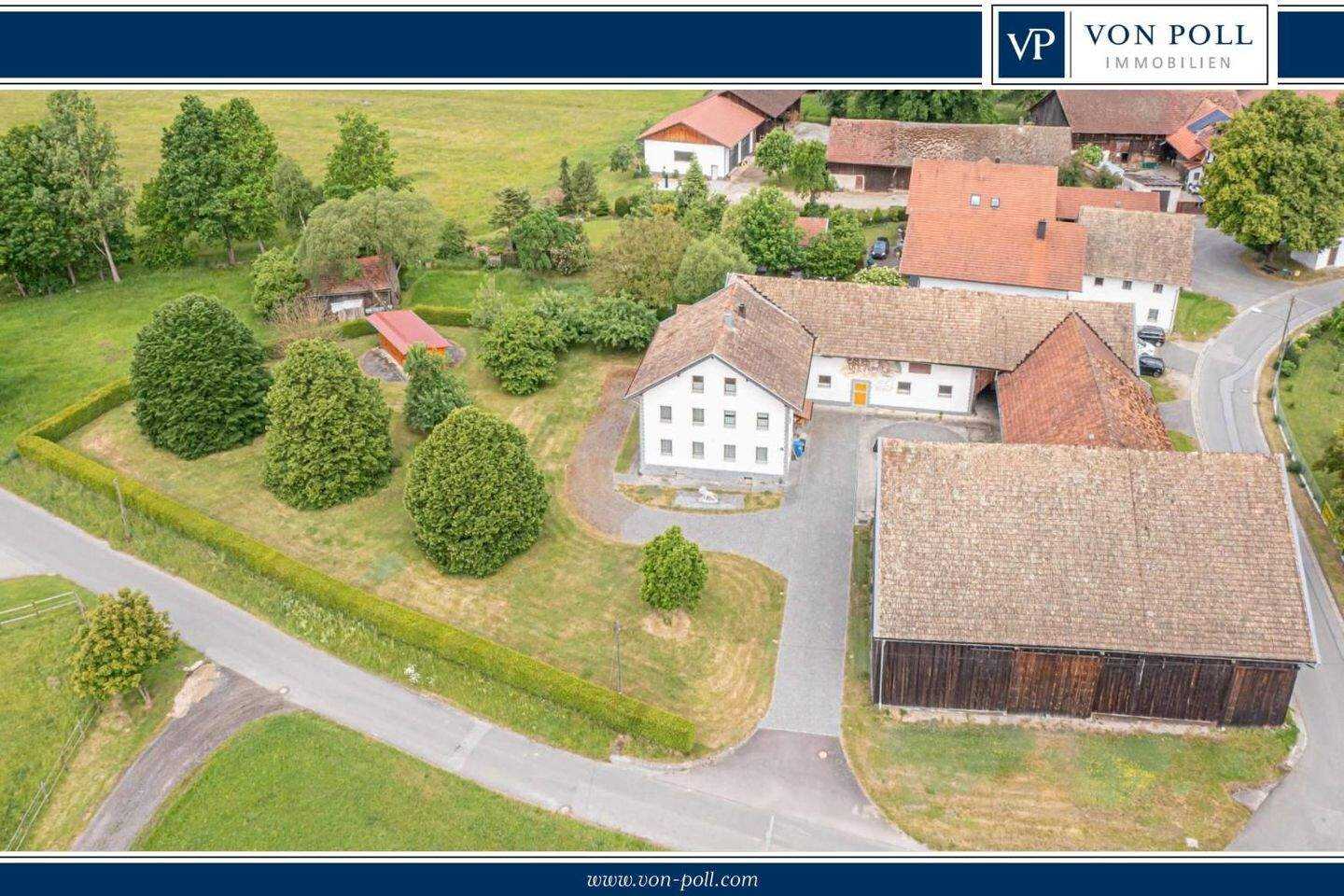 Charmantes Bauernhaus mit vielfältigen Nutzungsmöglichkeiten – Furth im Wald – Vorschaubild 2