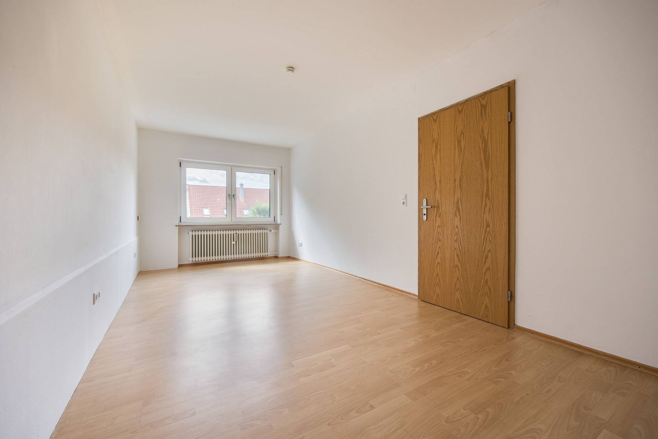 Herrliche 3-Zimmer-Wohnung in sehr guter Lage von Nürnberg-Altenfurt mit großem Balkon und Garage – Nürnberg – Vorschaubild 4