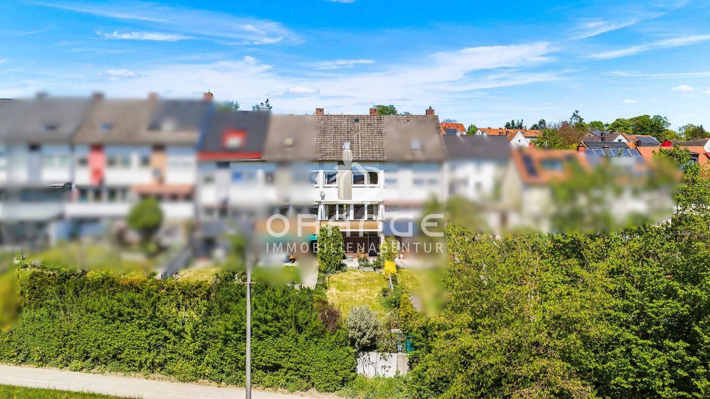 ***Sallerner Berg - Reihenmittelhaus mit mit großem Garten und ausreichend Platz*** – Regensburg – Vorschaubild 2