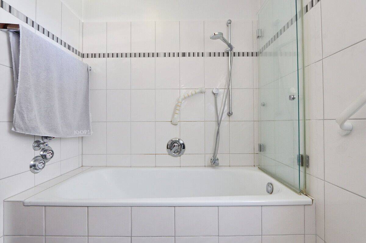 Geräumige Zwei-Zimmer-Wohnung in idyllischer Lage im schönen Hamburg-Othmarschen – Hamburg – Vorschaubild 8