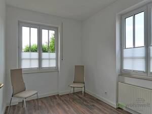 (EF0827_M) Dresden: Cossebaude, Neu möblierte luxuriöse 4-Zimmer-Wohnung mit Terrasse und Gäste-WC, Service – 1156 Dresden – Vorschaubild 8