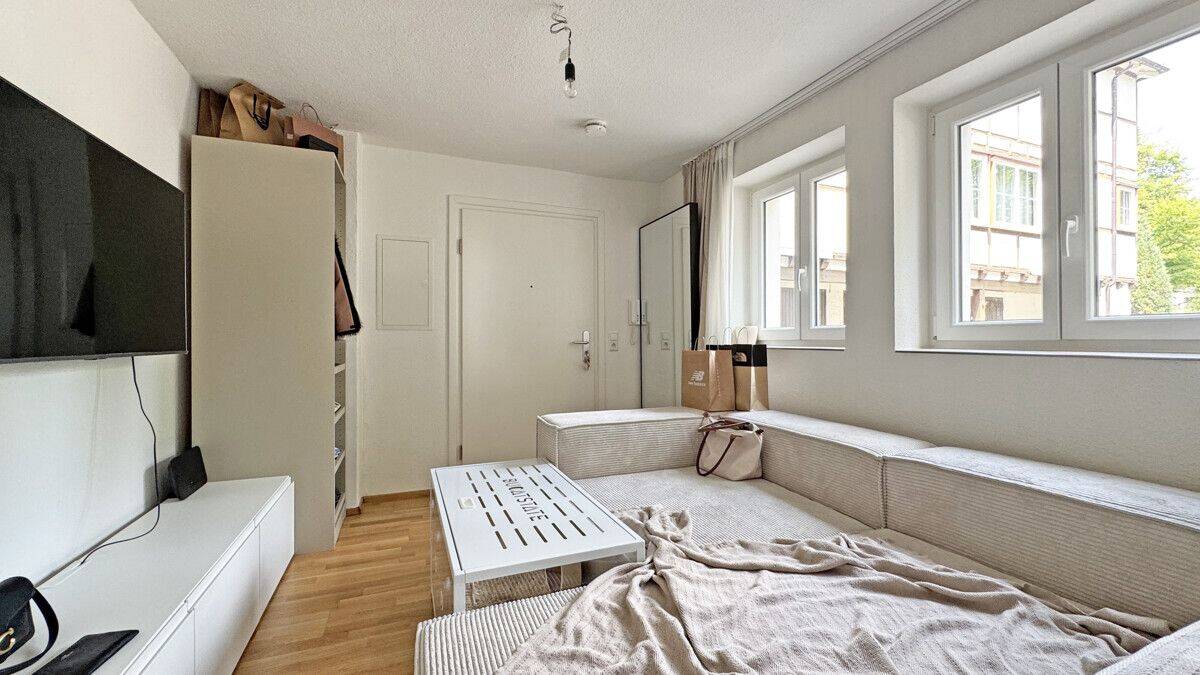 Neuwertige Singlewohnung in Zentrumslage – Reutlingen – Vorschaubild 2