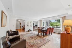 Großzügiges, möbliertes Wohnen mit sonniger Terrasse und herrlichem Gartenblick – 40629 Düsseldorf – Vorschaubild 7