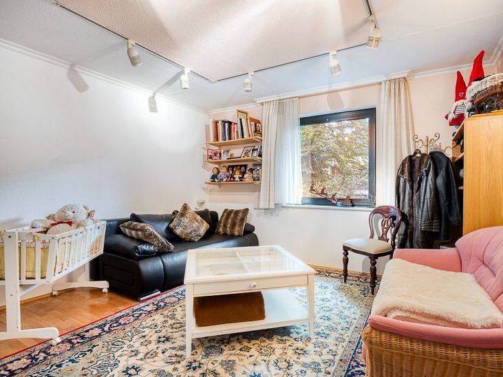 WOHNEN IM GROSSEN STIL - Freistehendes Dreifamilienhaus in begehrter Waldrandlage MH-Speldorf – Mülheim an der Ruhr – Vorschaubild 7