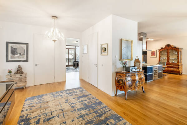 Etagenwohnung in 50968 Köln / Bayenthal mit 168 m² kaufen