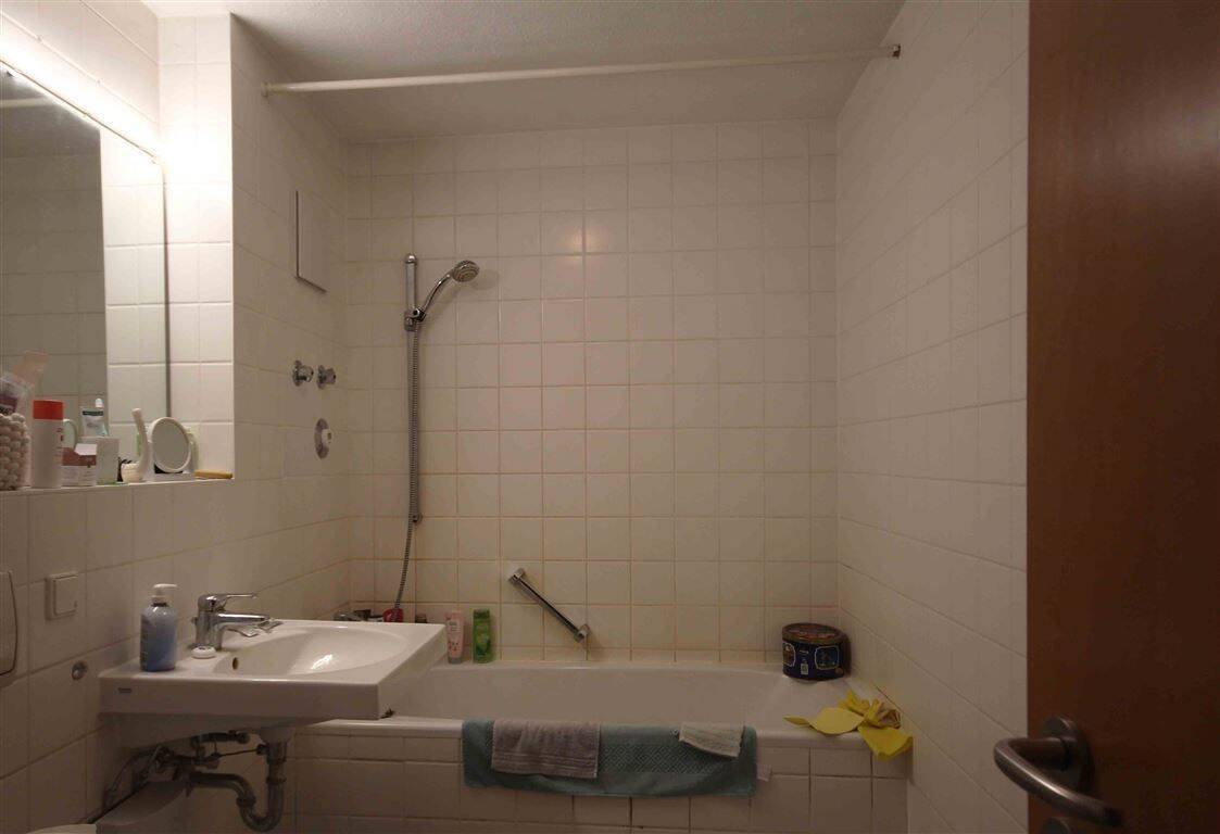 2-Zimmer-Eigentumswohnung mit Potenzial-bezugsfreia b Nobember in Stuttgart West – Stuttgart – Vorschaubild 3