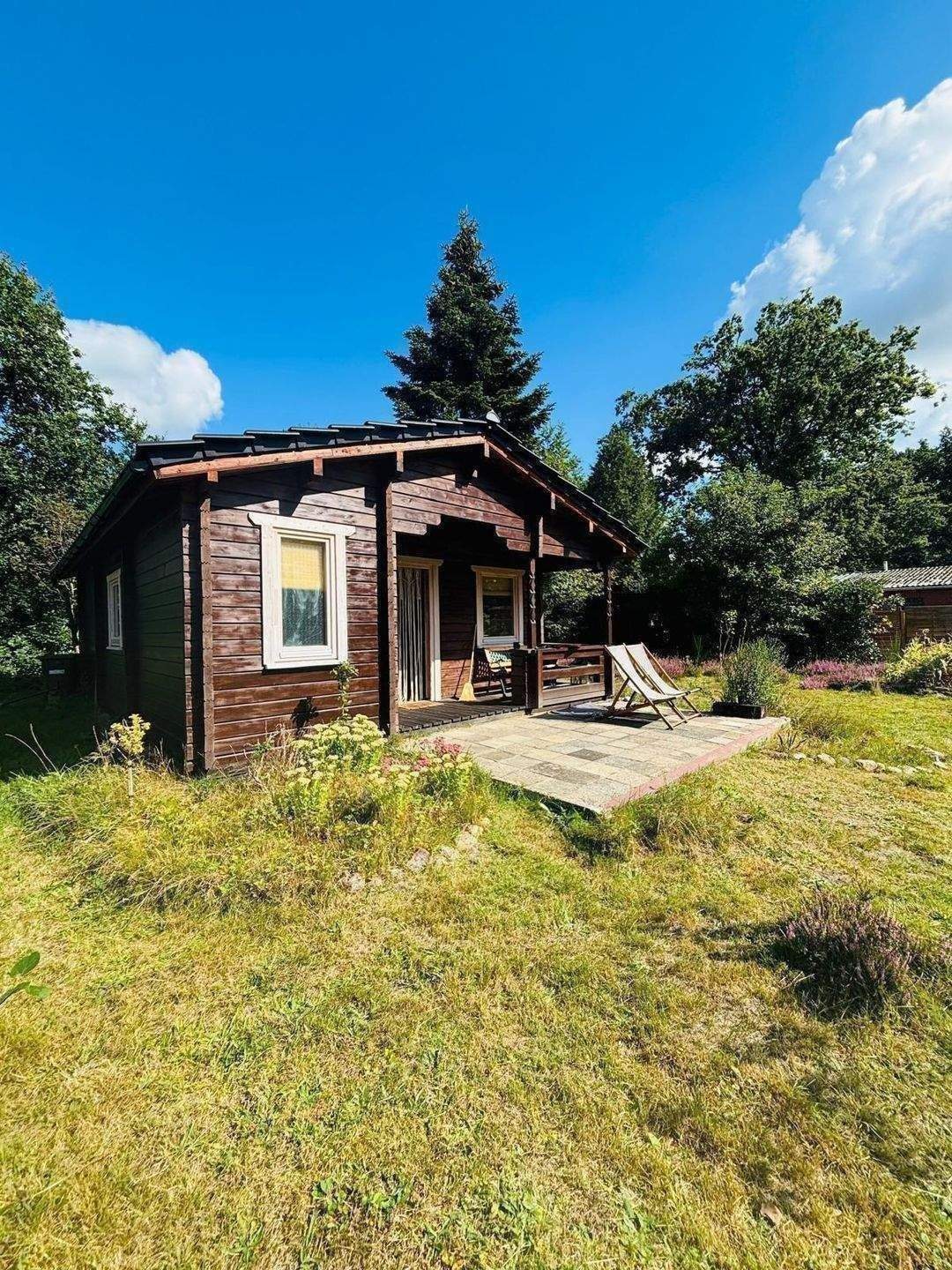 Neuwertiges Ferienhaus am Waldrand – 571 m² Grundstück mit zusätzlichem Bebauungspotenzial – Zeven – Vorschaubild 2