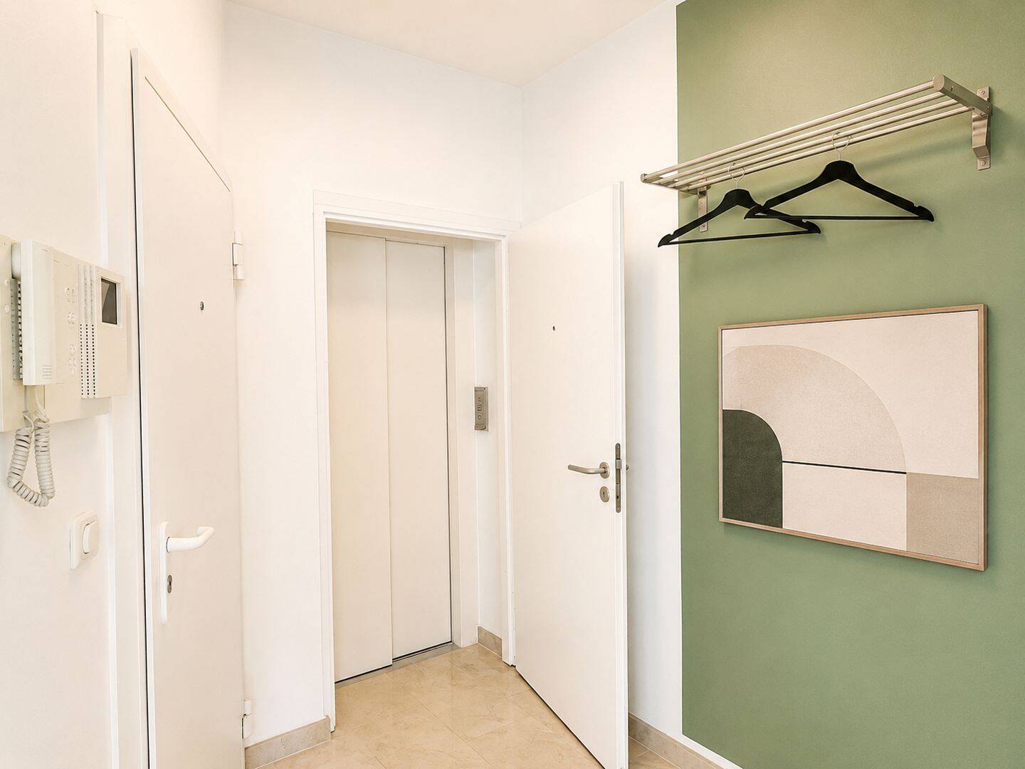 Maisonette-Wohnung mit direktem Fahrstuhlzugang und zwei Dachterrassen – Düsseldorf – Vorschaubild 7
