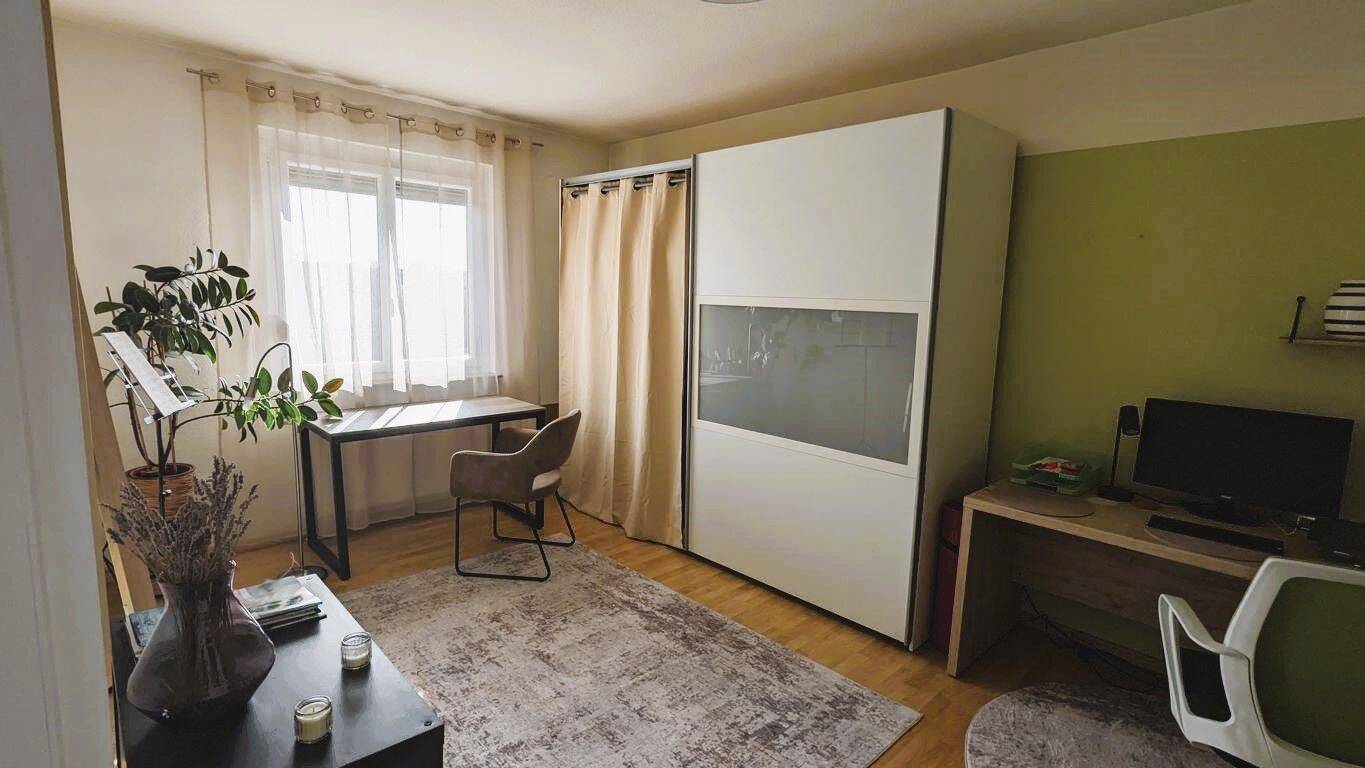 2026: Nbg Gleisshammer - Tullnau, gepflegte helle 3-Zi-Whg. (5.OG Aufzug), ca. 65m², Einbauküche, Balkon, Rollläden – Nürnberg – Vorschaubild 7