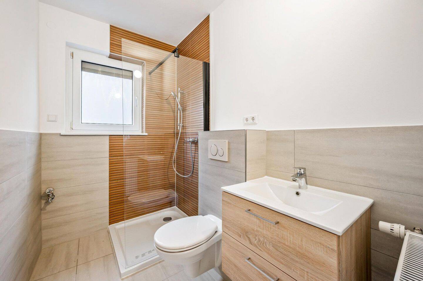 Möblierte neuwertige WG-Zimmer in Mannheim Schwetzinger Vorstadt – Mannheim – Vorschaubild 6