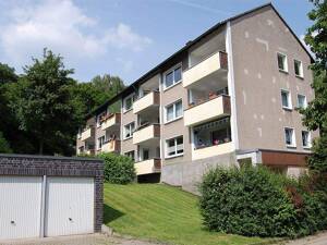 Ziehen Sie doch nach Bergerhausen - Attraktive Eigentumswohnung mit sonniger Loggia – Bauvereinstr. 7, 45136 Stadtbezirk II – Vorschaubild 1