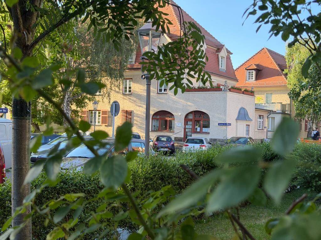 KAUFNEBENKOSTEN SPAREN! - RENDITE - ERSTKLASSIGE 3 ZI. WOHNUNG IN TOLLER LAGE – Dresden – Vorschaubild 8