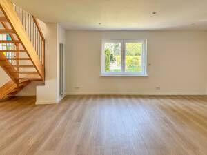 **Frisch renoviert und bezugsfrei | Idyllischer Garten | Garage und Carport** – 4288 Leipzig – Vorschaubild 6