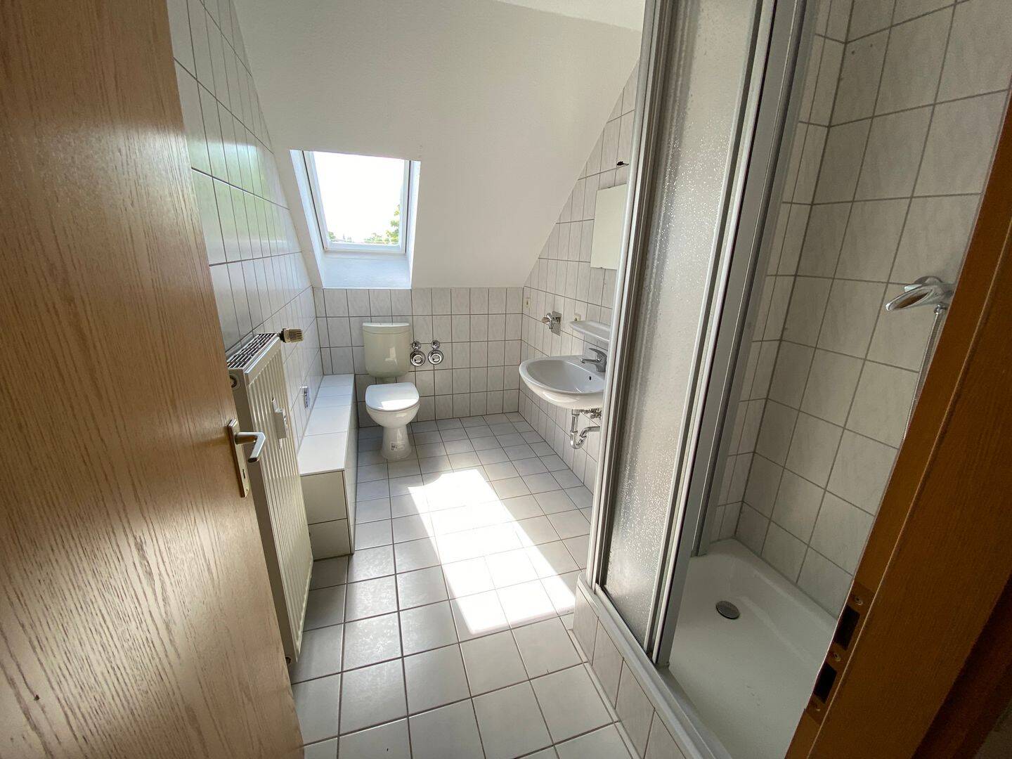 Neu!!! Schöne 4-DG-Raum-Wohnung in Chemnitz-Hilbersdorf – Chemnitz – Vorschaubild 2
