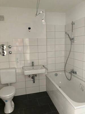 Lust auf Veränderung: ansprechende 2-Zimmer-Wohnung – 70182 Stuttgart – Vorschaubild 3